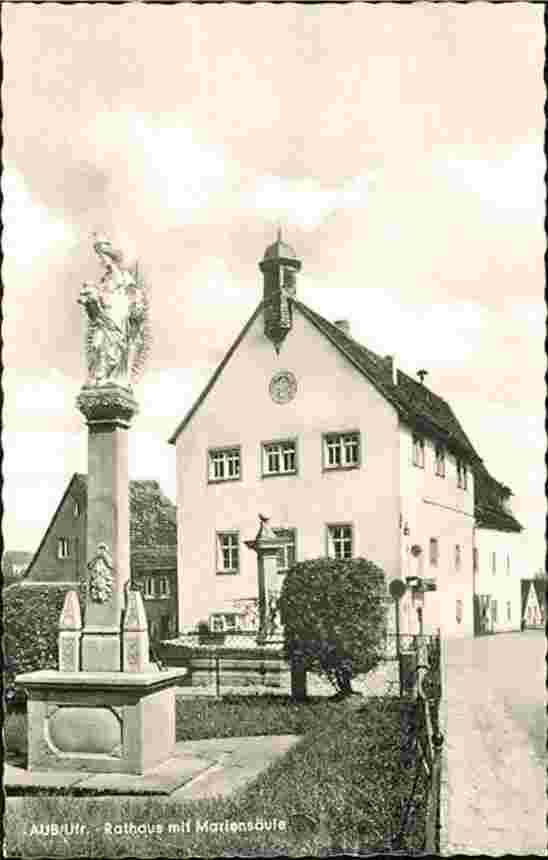 Aub. Rathaus mit Mariensäule