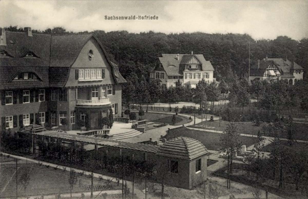 Aumühle. Sachsenwald Hofriede - Villen, Park