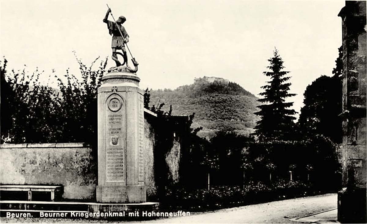 Beuren (bei Nürtingen). Kriegerdenkmal mit Hohenneuffen