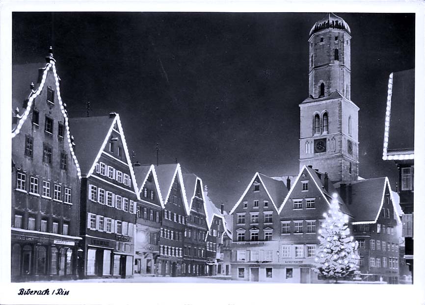 Biberach an der Riß. Marktplatz zur Weihnachtszeit, 1961