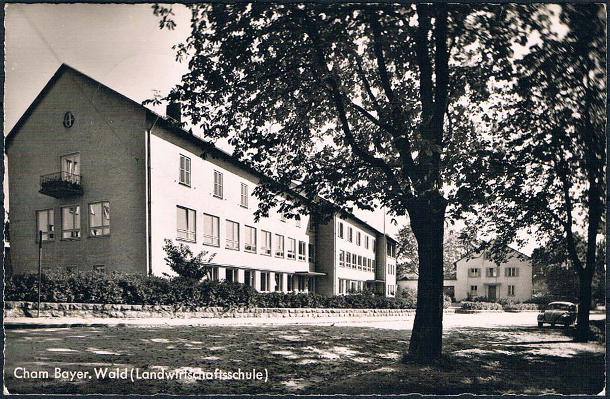 Cham (Oberpfalz). Landwirtschaftsschule
