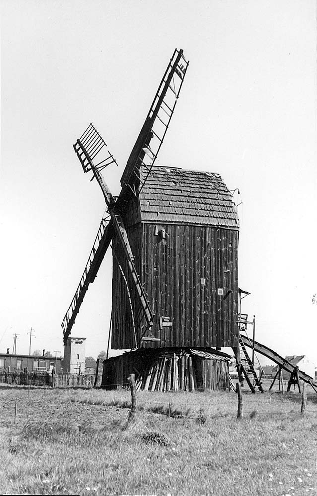 Colbitz. Lindemanns Mühle, Baujahr 1861, 1974
