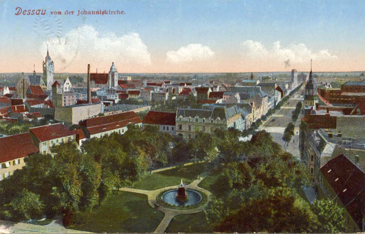 Dessau-Roßlau. Panorama der Stadt von der Johanniskirche, 1928