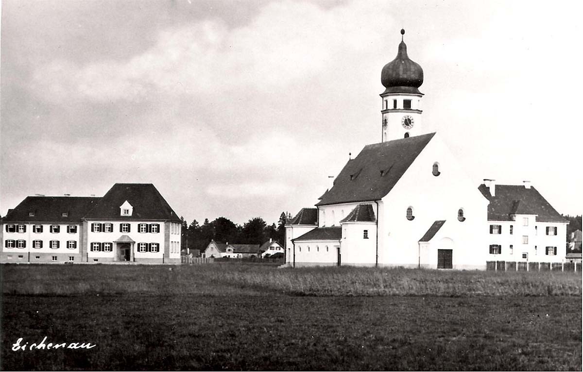 Eichenau. Schule, Kirche, Pfarrhaus 1926 auf freier Wiese