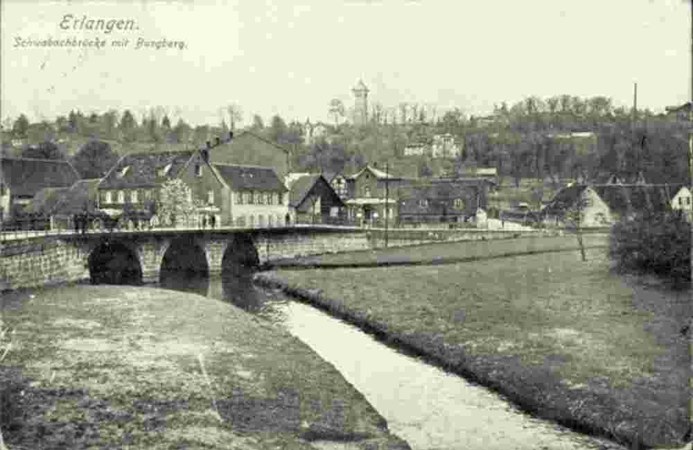 Erlangen. Schwabachbrücke mit Burgberg