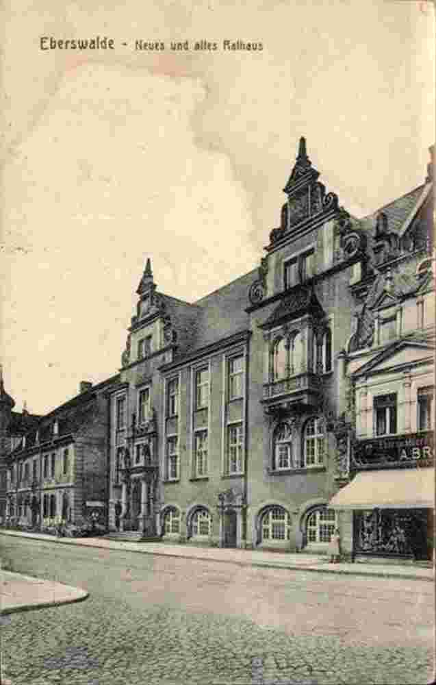 Eberswalde. Altes und Neues Rathaus