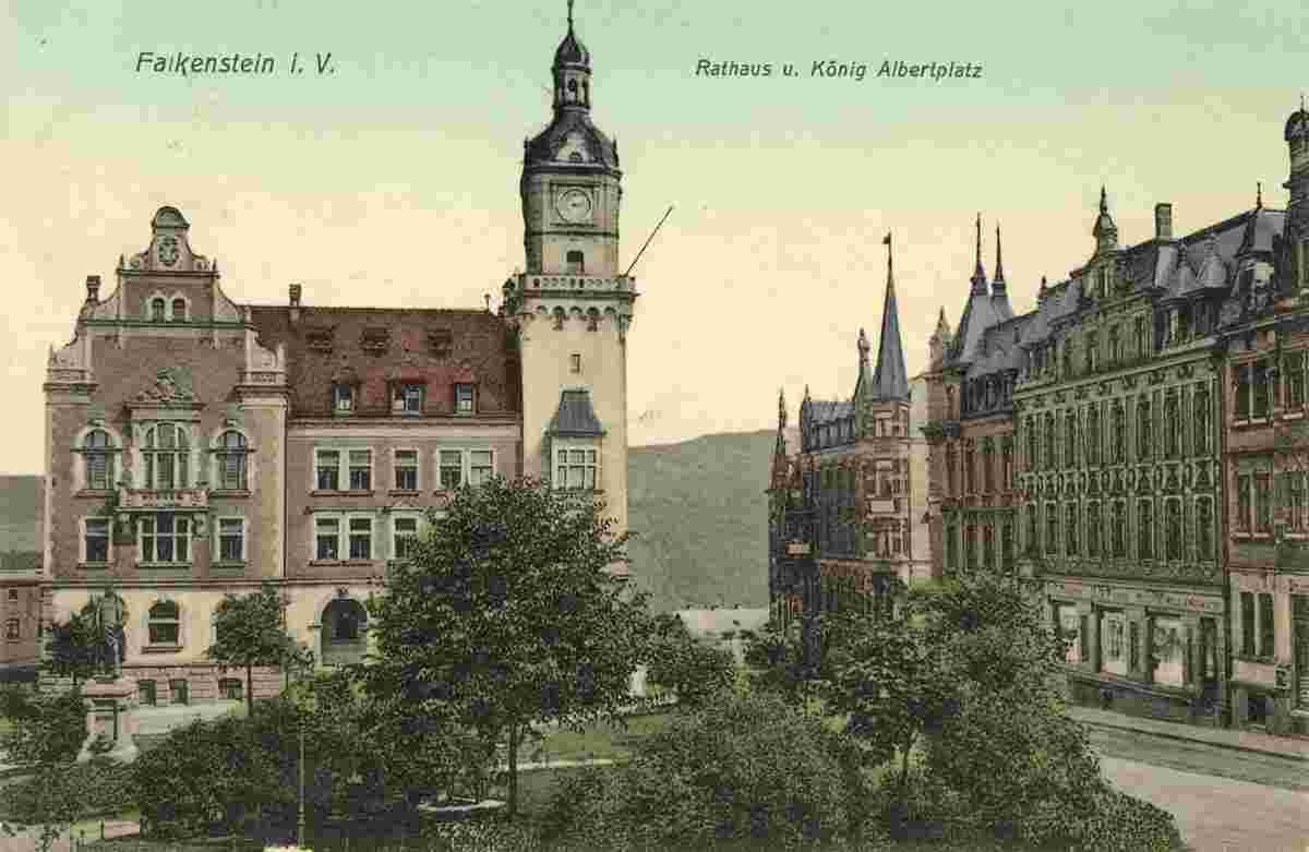 Falkenstein. Rathaus und König Albertplatz, 1912