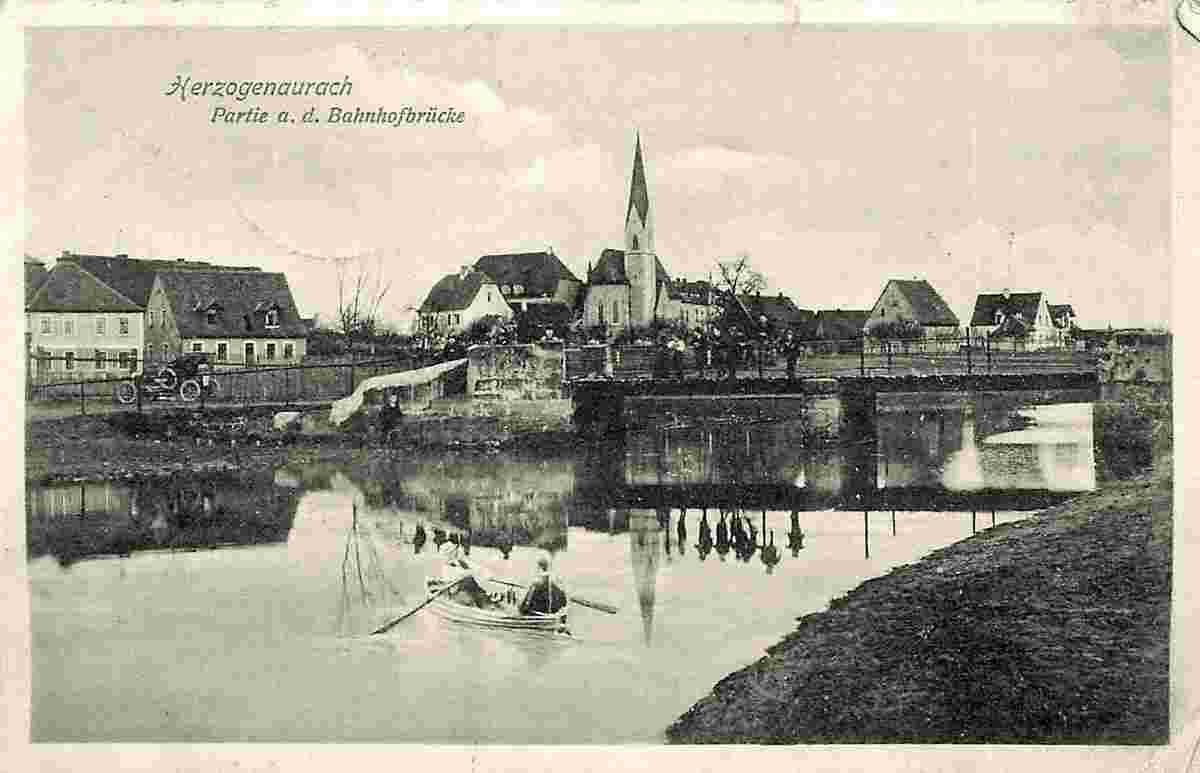 Herzogenaurach. An der Bahnhofbrücke