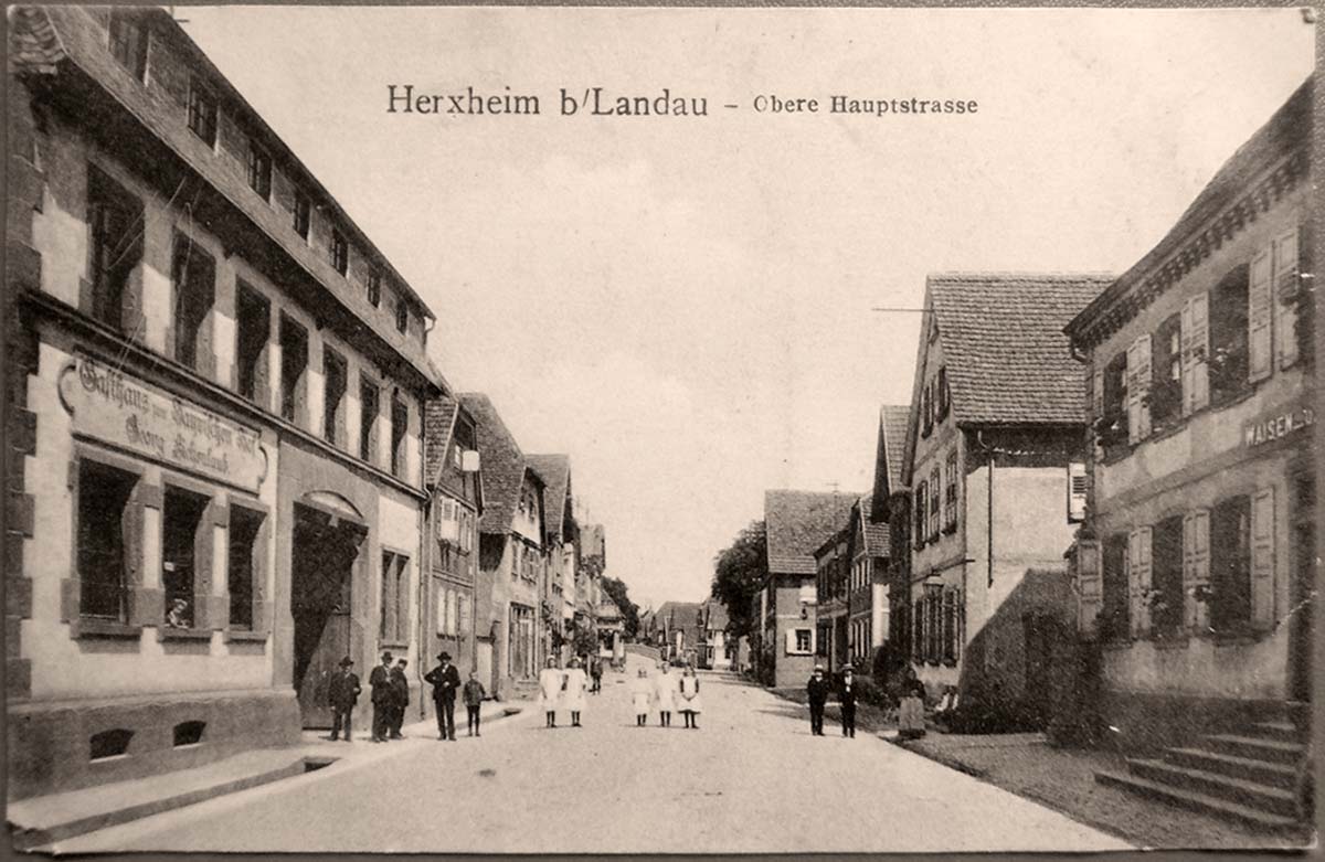 Herxheim bei Landau. Obere Hauptstraße