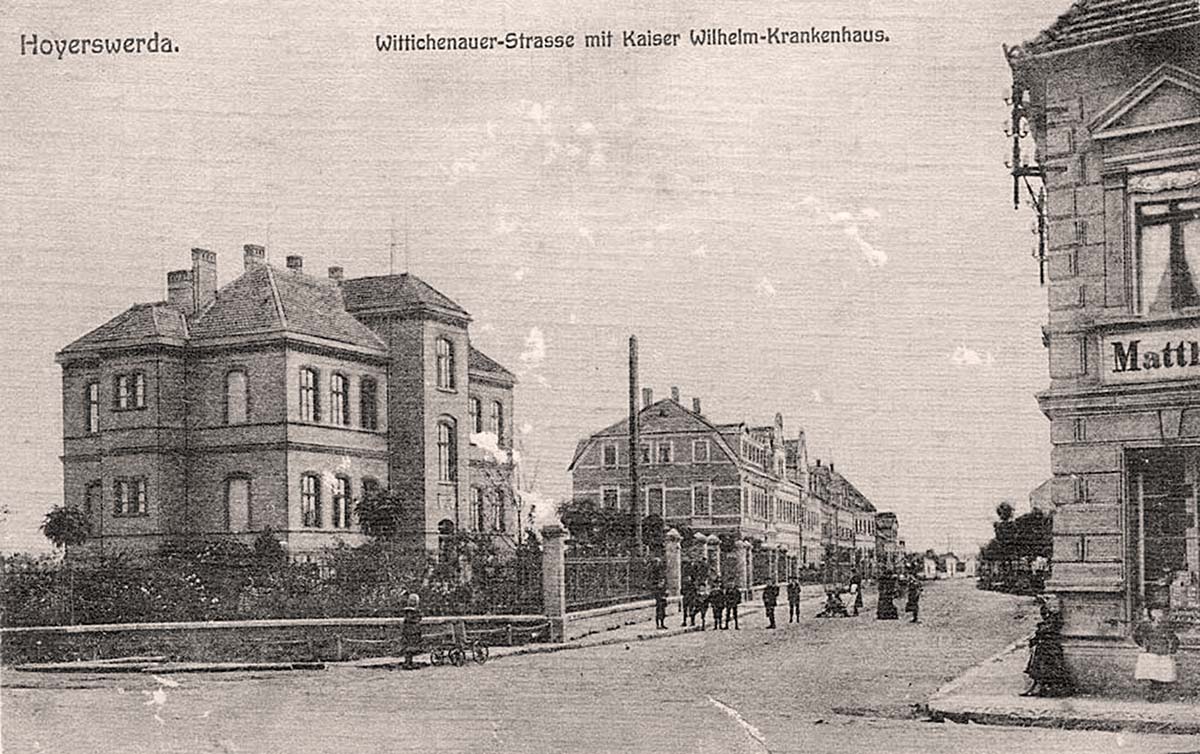 Hoyerswerda (Wojerecy). Wittichenauer Straße mit Kaiser Wilhelm-Krankenhaus