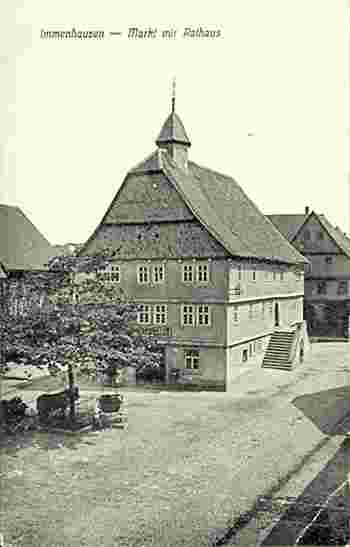 Immenhausen. Markt mit Rathaus