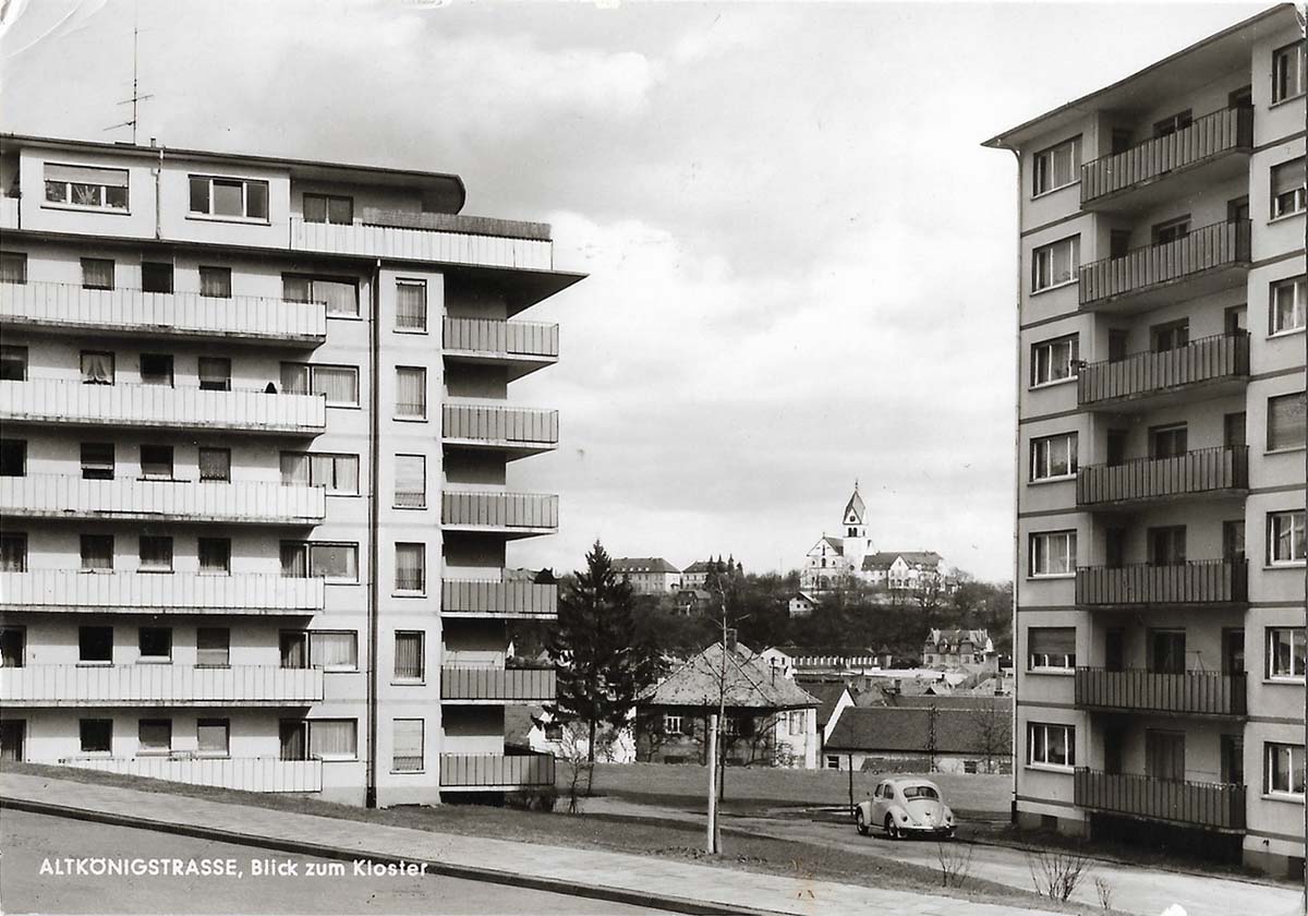 Kelkheim (Taunus). Altkönigstraße, Blick zum Kloster, 1975