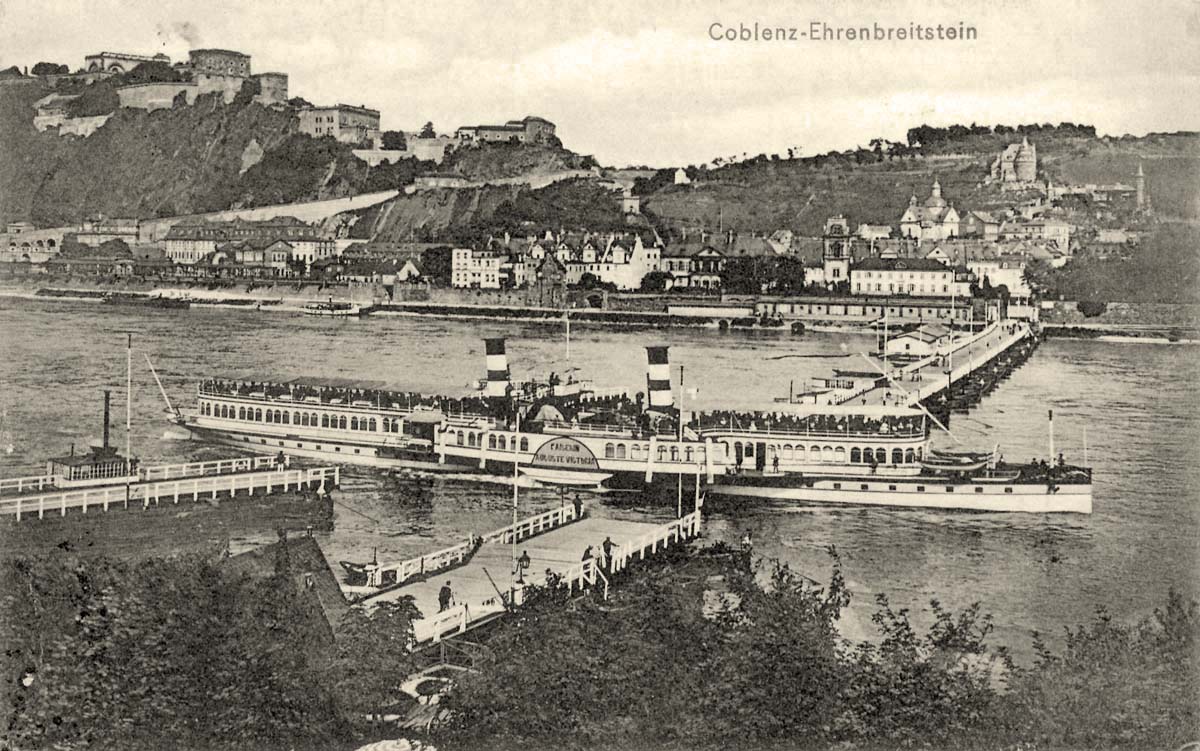 Koblenz (Coblenz). Ehrenbreitstein - Stadtansicht mit Dampfer, 1911