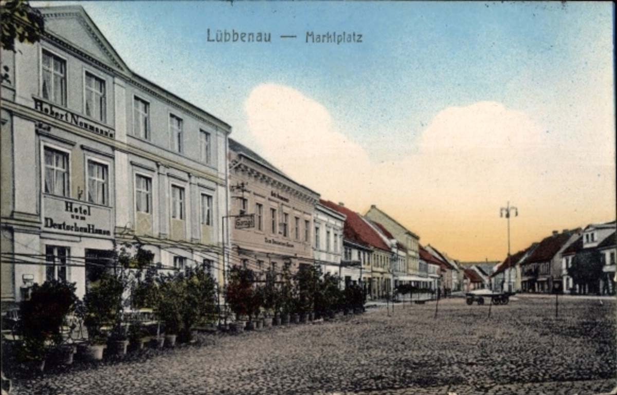 Lübbenau (Spreewald). Marktplatz, Hotel zum Deutschen Haus, Inhaber Robert Neumann, 1920