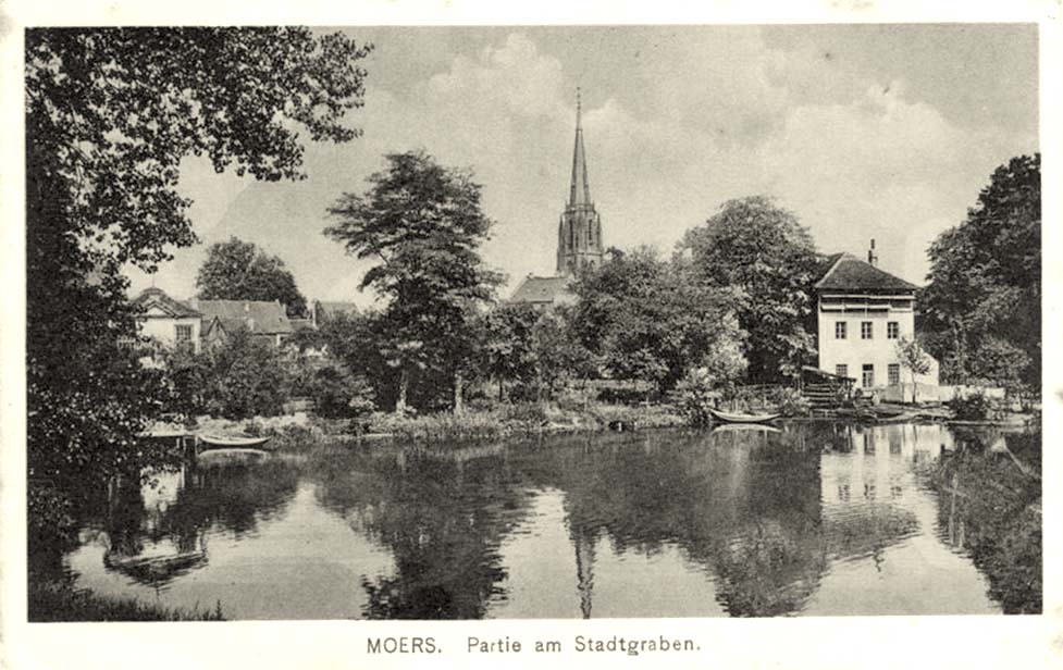 Moers (Mörs). Partie am Stadtgraben, 1919