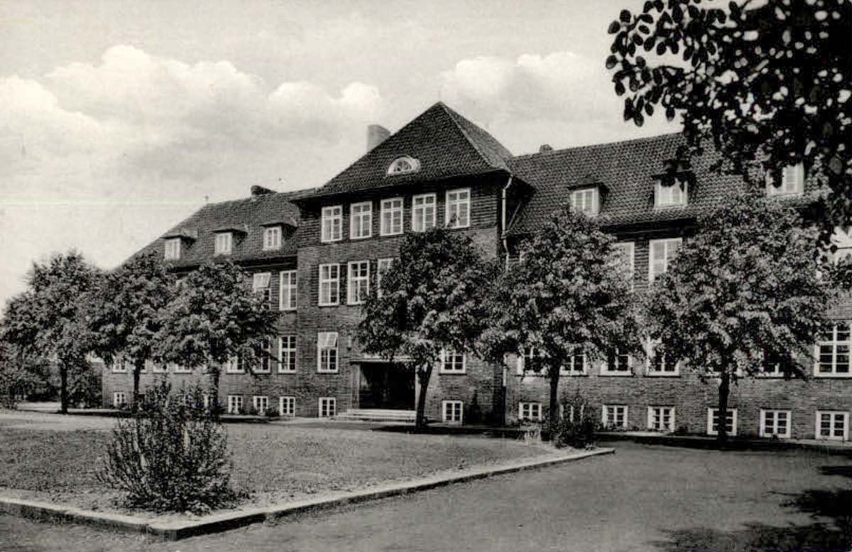 Neustadt am Rübenberge. Volksschule, 50-60er Jahre
