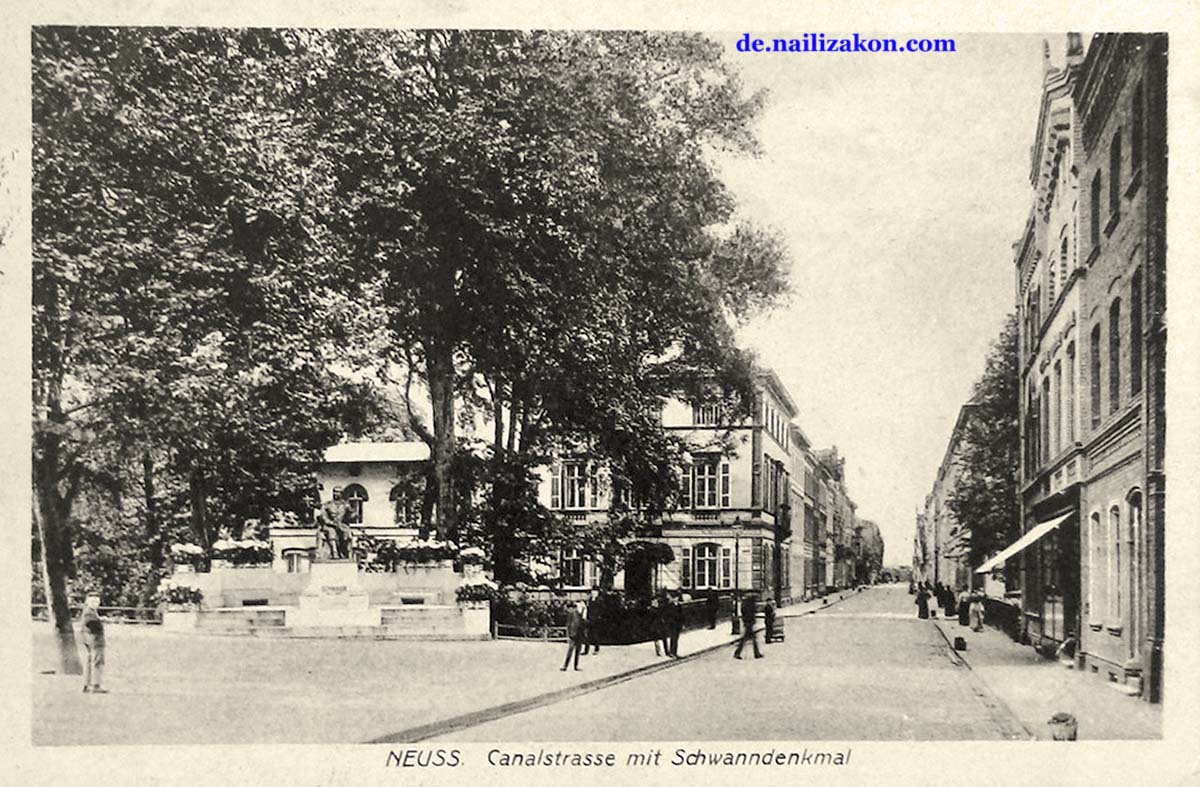 Neuss. Canalstraße mit Schwanndenkmal, 1921