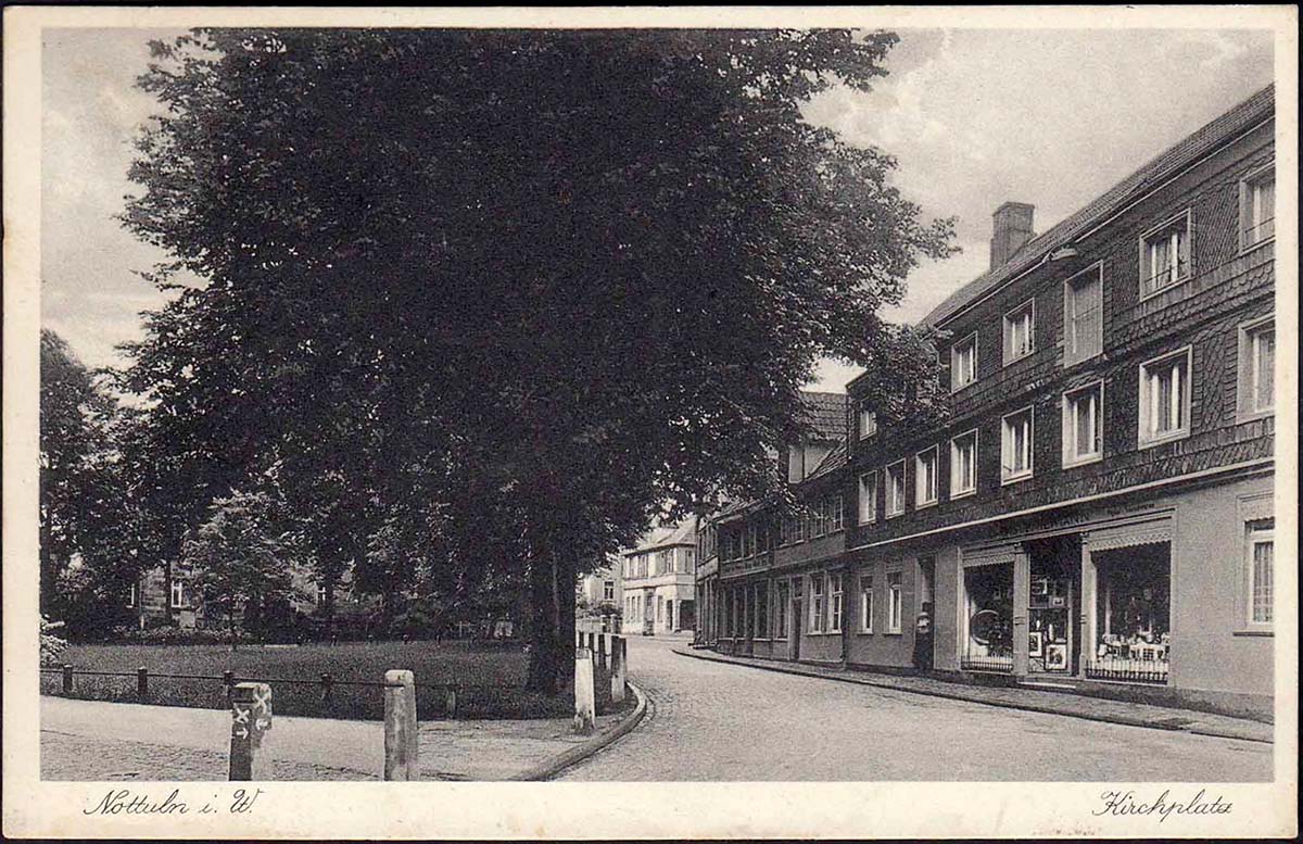 Nottuln. Geschäfte am Kirchplatz, 1933