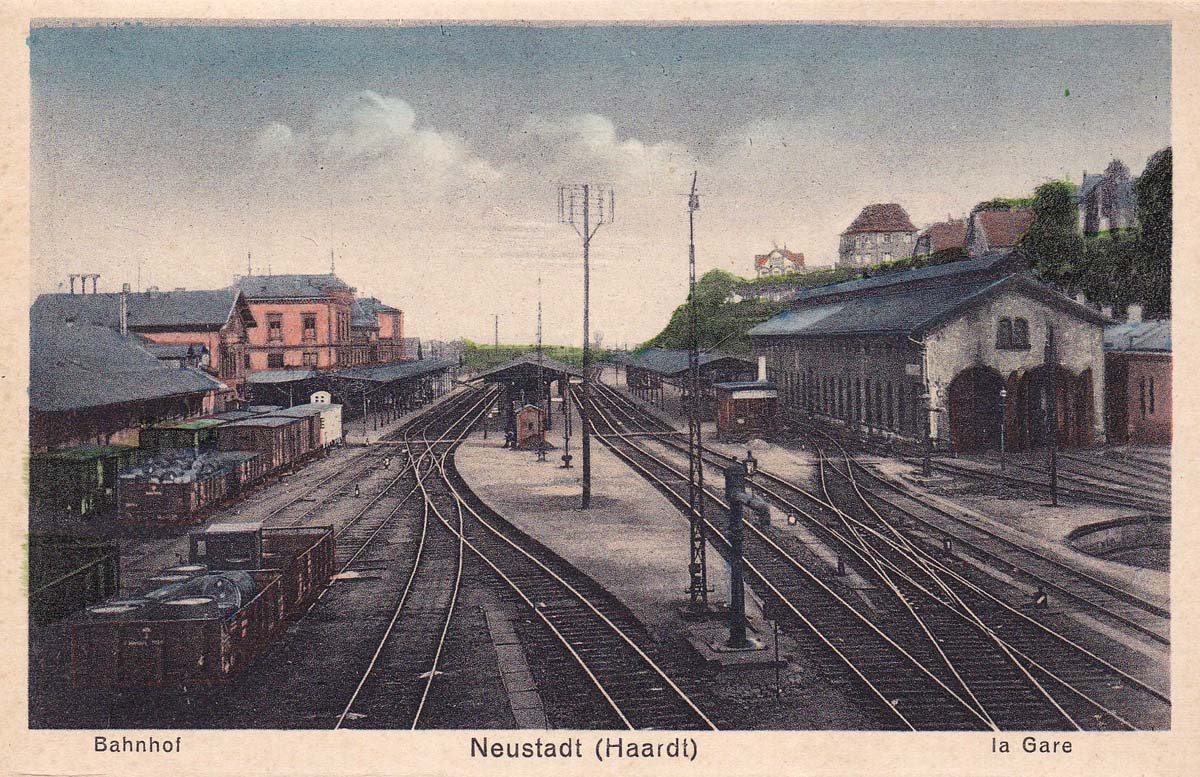 Neustadt an der Weinstraße. Bahnhof