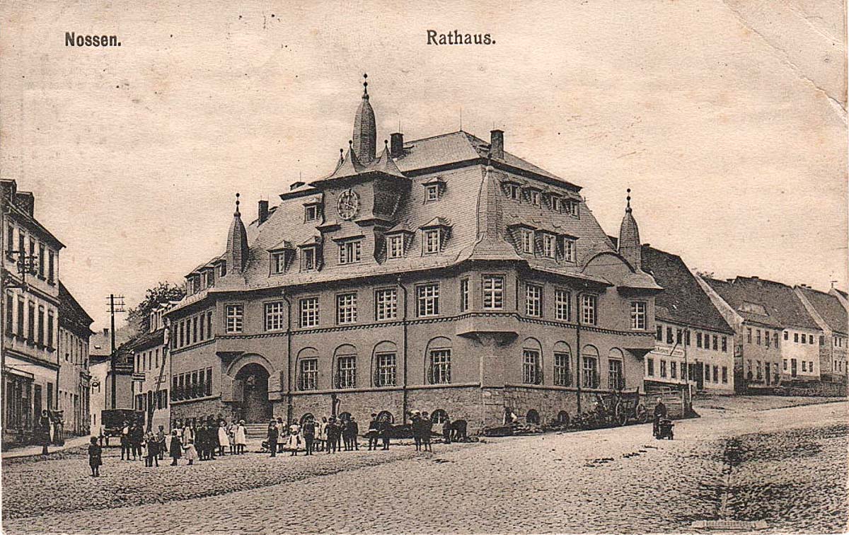Nossen. Marktplatz mit Rathaus, Freiberger Straße, 1920
