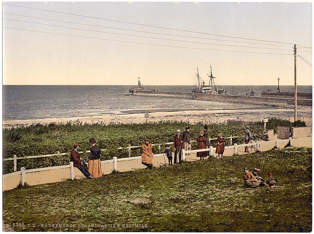 Rostock. Warnemünde - Der Strand und Westmole, um 1900