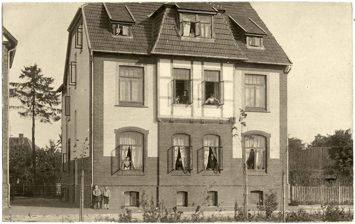 Rotenburg (Wümme). Mehrfamilienhaus, 1912