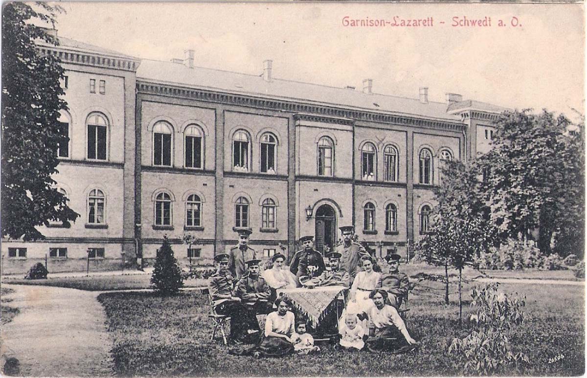 Schwedt (Oder). Garnison Lazarett belebt Verwundete mit Familienbesuch, 1915