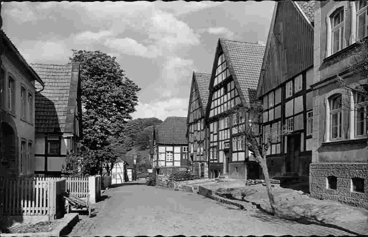 Schwalenberg - Neue-Tor-Straße, um 1960