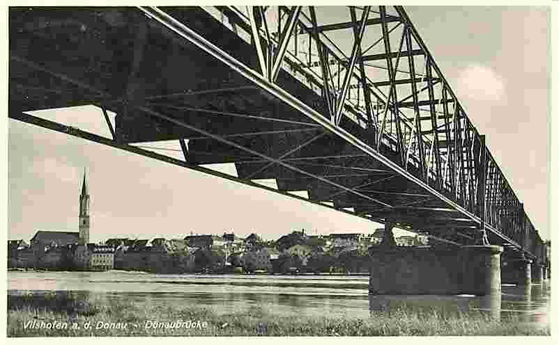 Vilshofen an der Donau. Brücke über Donau, 1942