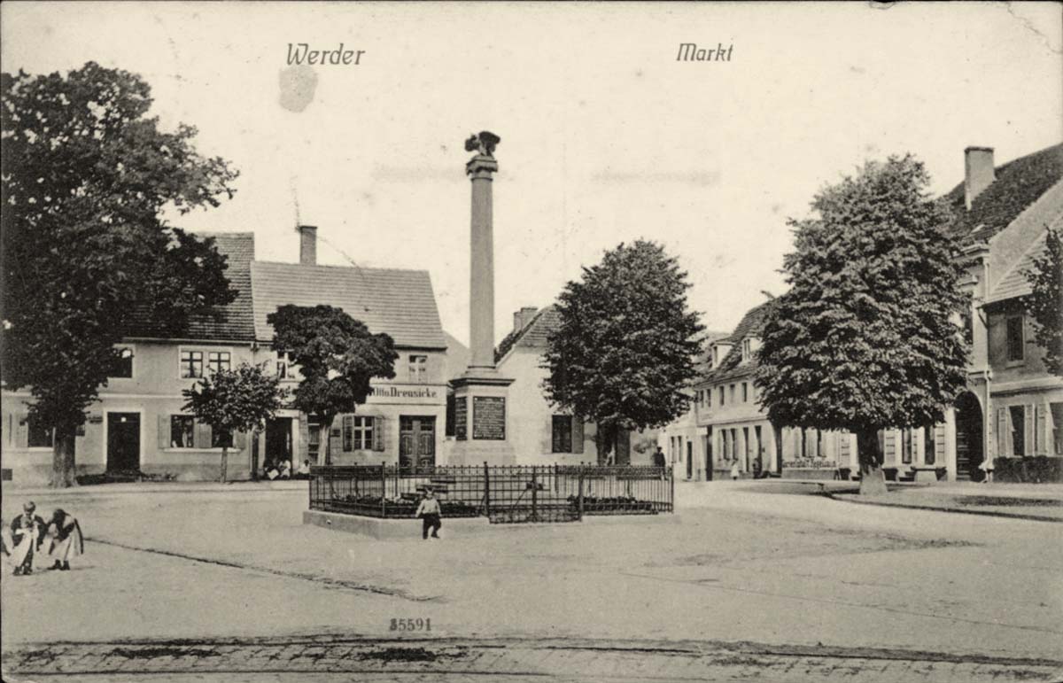 Werder (Havel). Markt, Kriegerdenkmal, 1918
