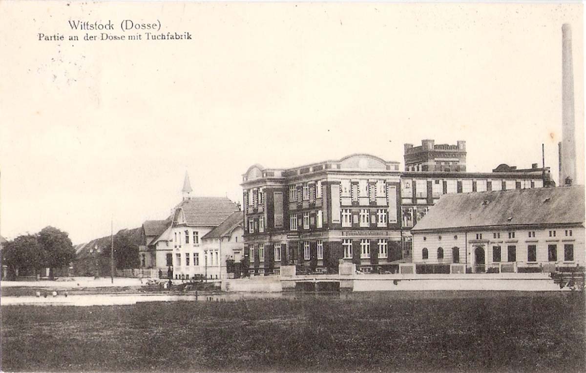 Wittstock (Dosse). Partie an der Dosse mit Tuchfabrik, 1915