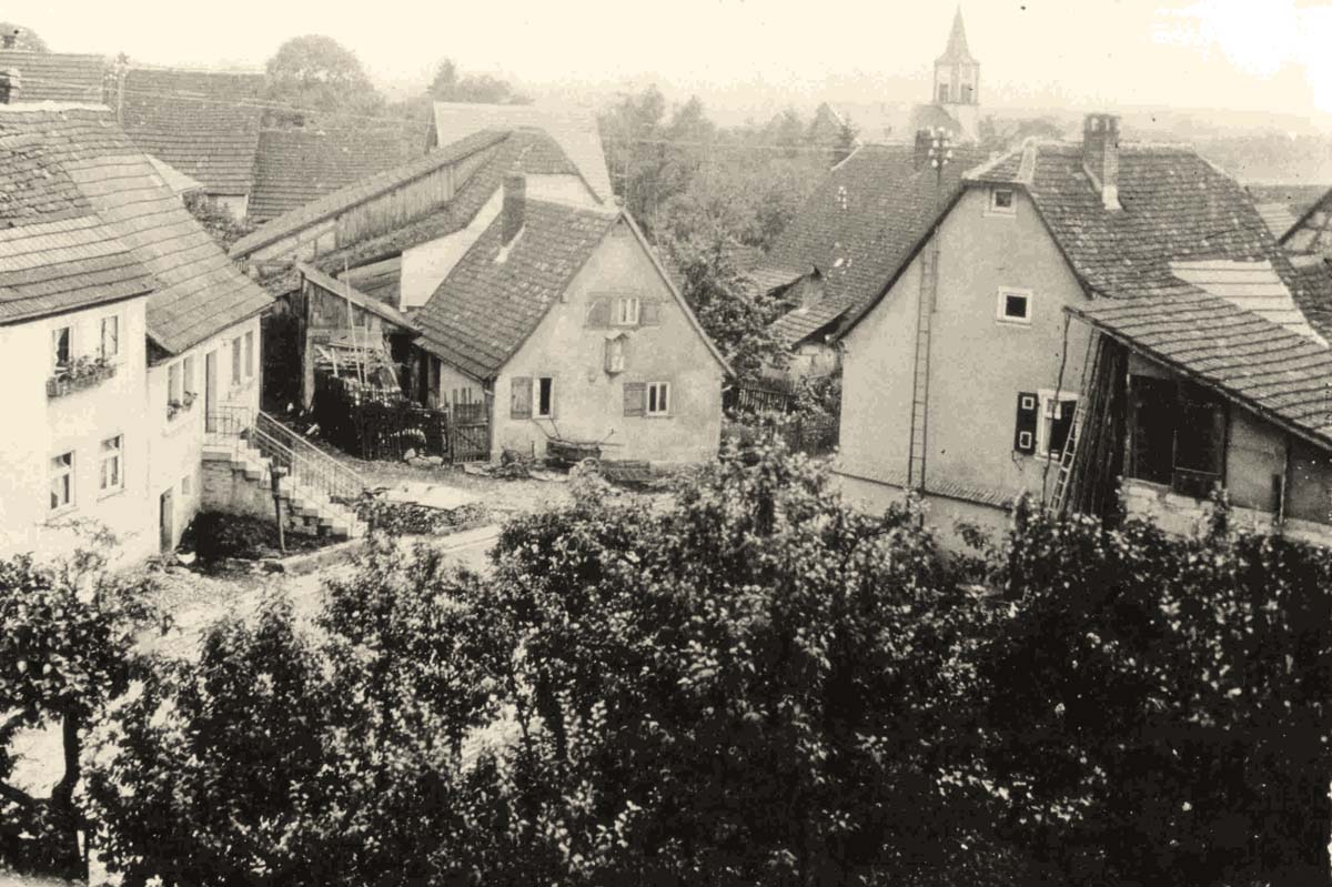 Ahorn. Berolzheim - Obergasse (heute Hauptstrasse) um 1933