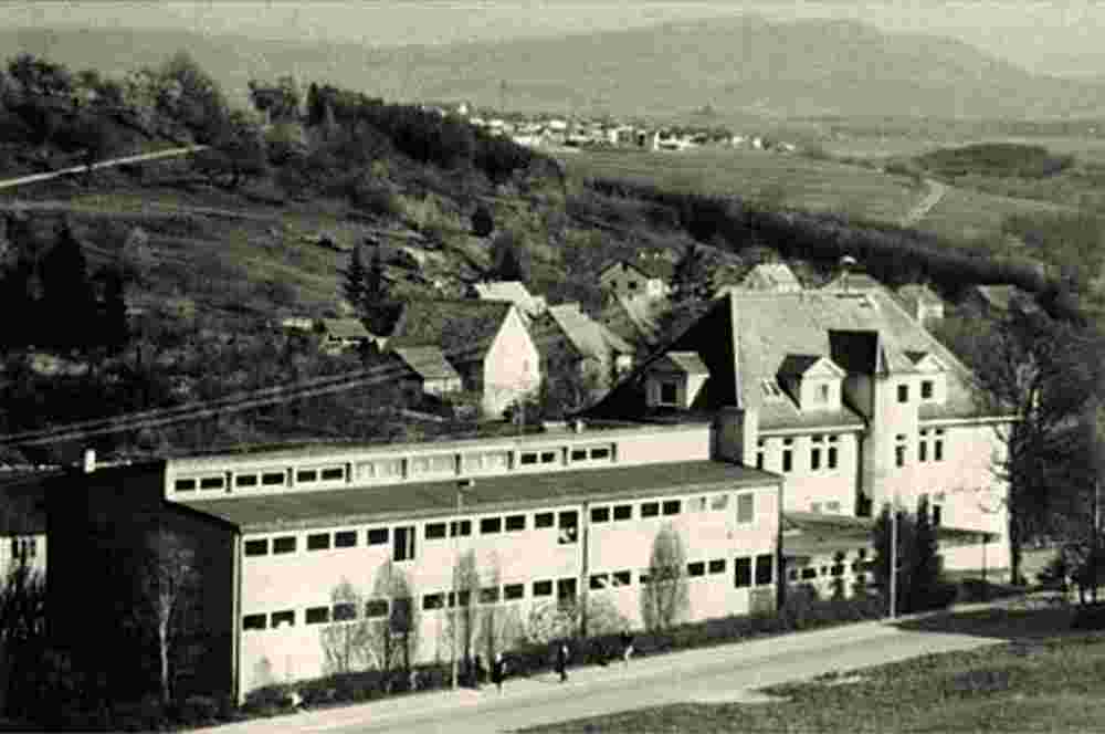Albershausen. Albert-Schweitzer-Schule