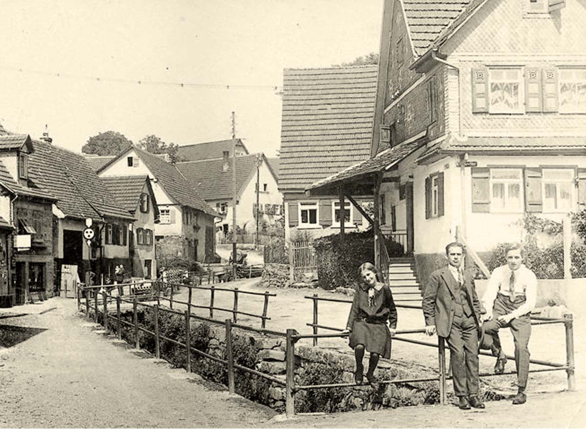 Altbach. An der Kelterstraße liegt ein Treffpunkt der Dorfjugend