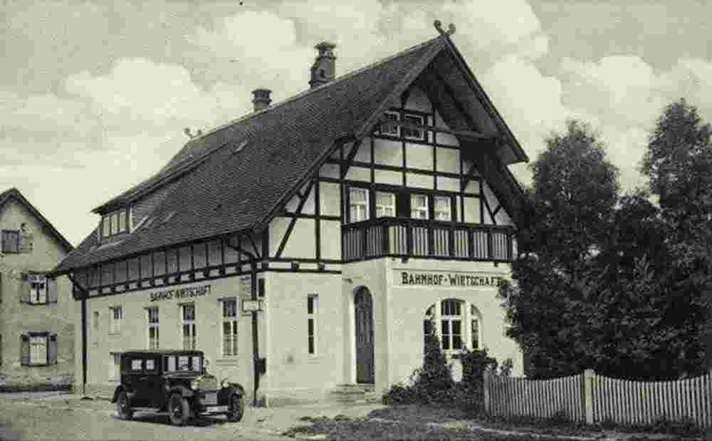Amstetten. Bahnhofswirtschaft, Auto, 1941