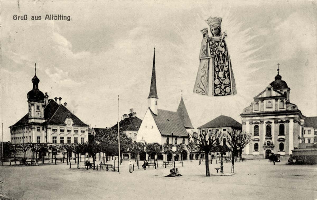 Altötting. Marktplatz mit Kirche