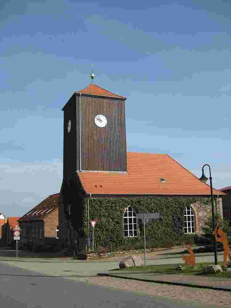 Althüttendorf. Dorfkirche