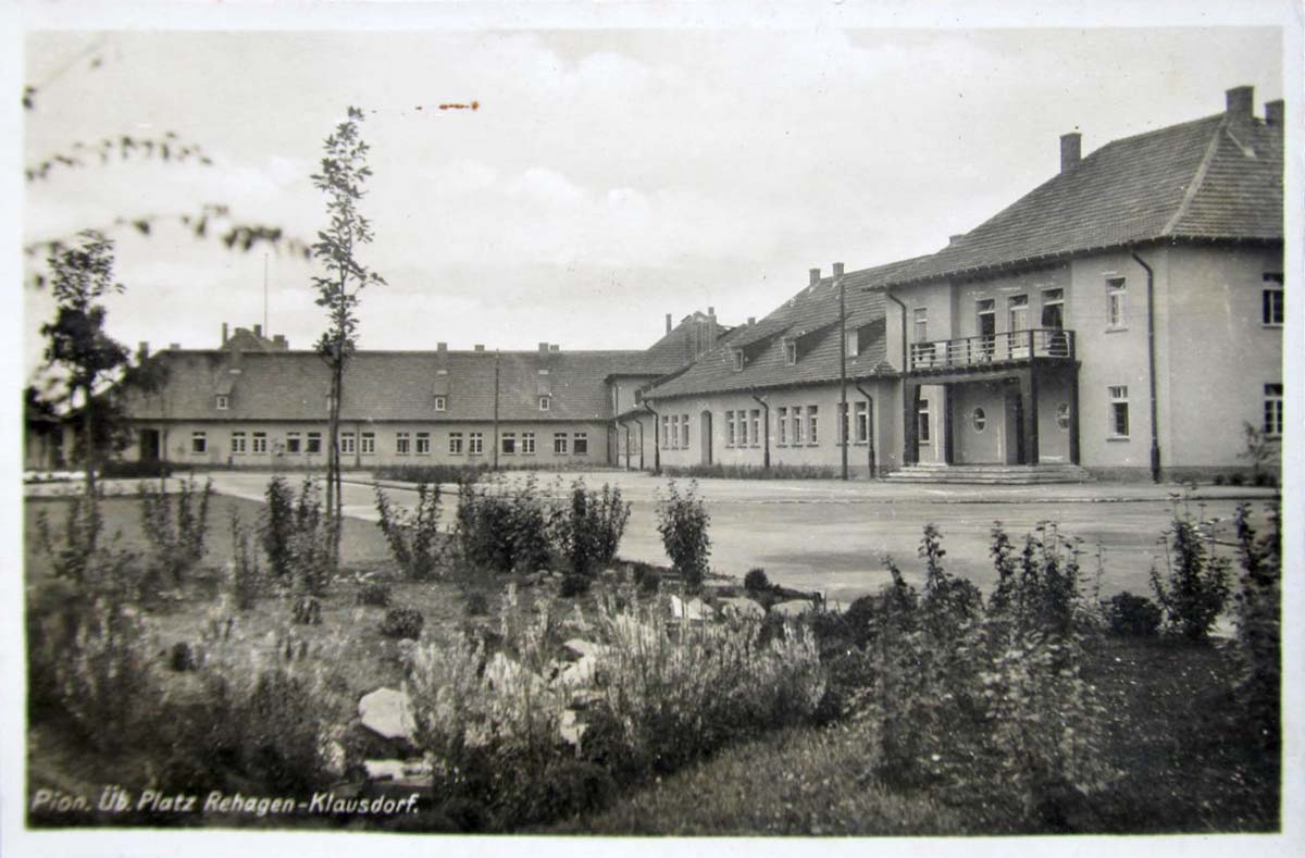 Am Mellensee. Rehagen - Platz, Kaserne, 1940