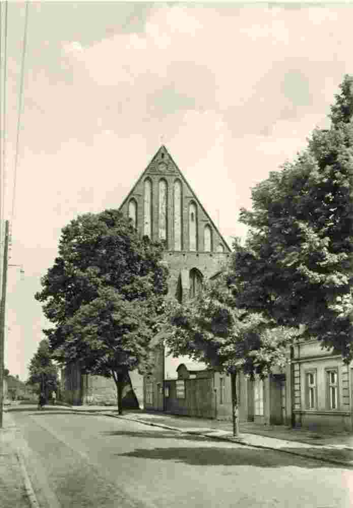 Angermünde. Straße der Freundschaft mit Kloster, 1969