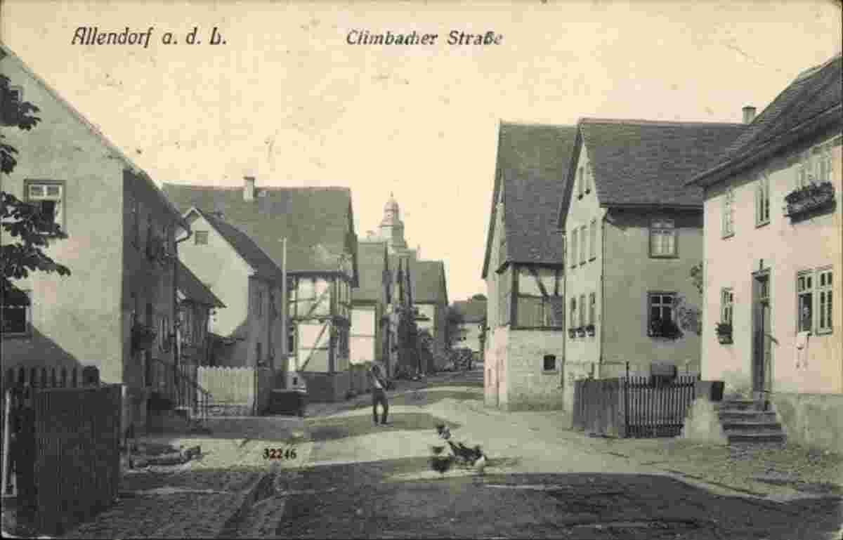Allendorf (Lumda). Limbacher Straße, Wohnhäuser, Hühner, 1913