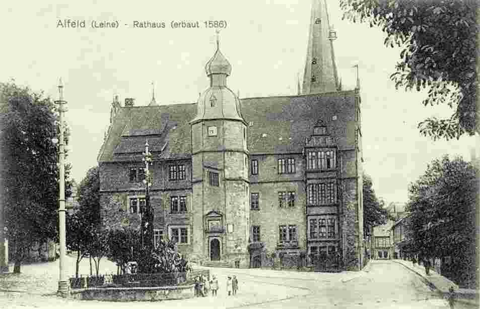 Alfeld. Rathaus (erbaut 1586), 1910