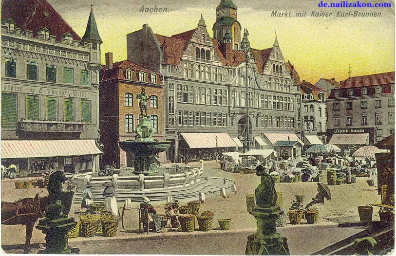 Aachen. Markt mit Kaiser Karl-Brunnen