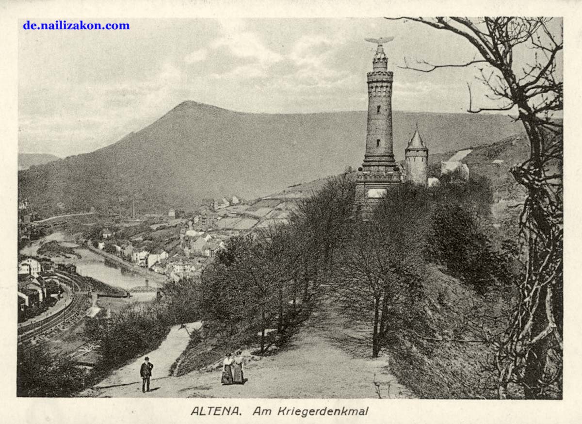 Altena. Panorama der Stadt und Kriegerdenkmal, 1923