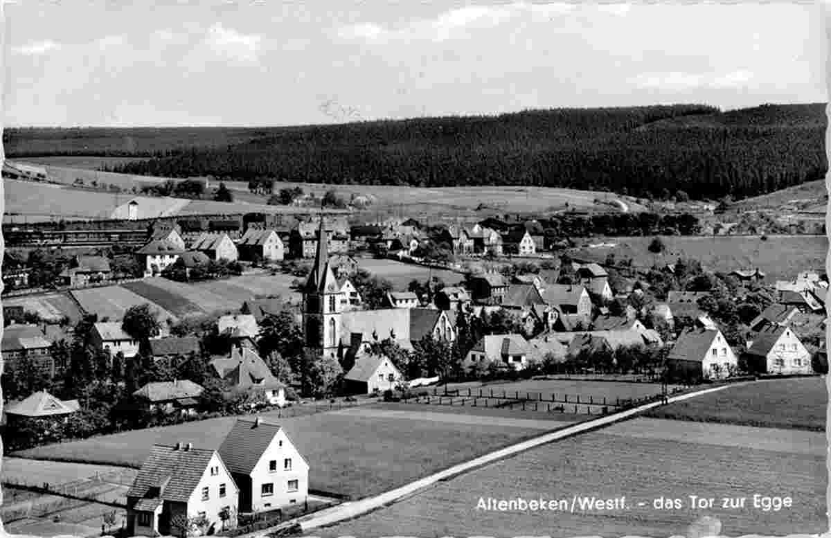 Altenbeken. Blick auf Ortschaft mit Kirche, 1966