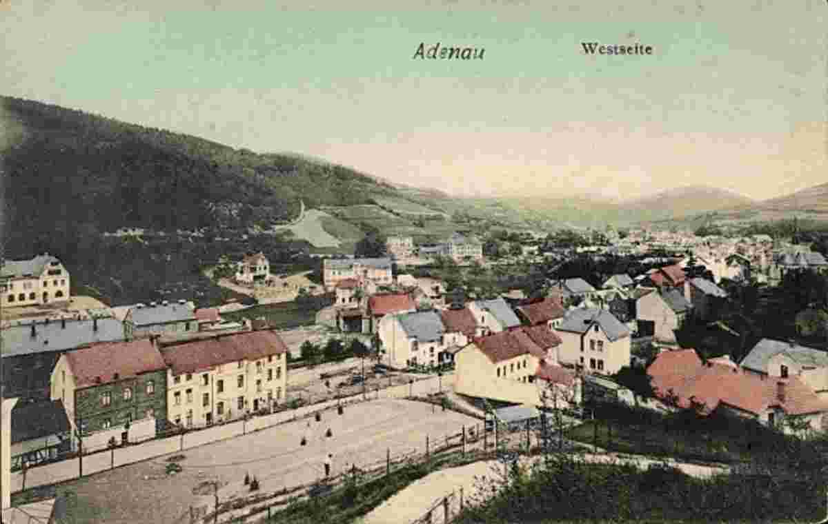 Adenau. Panorama auf den Ort