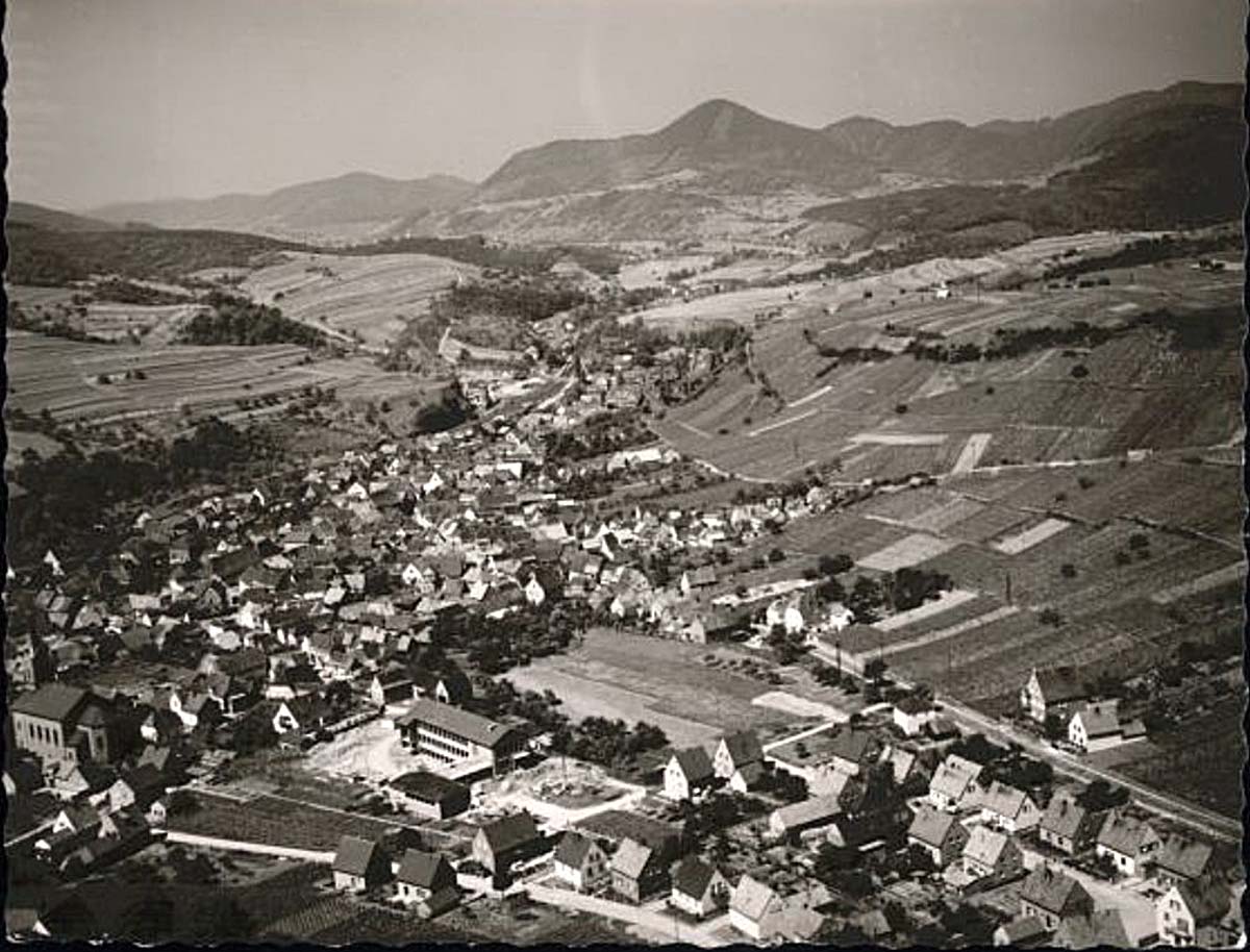 Blick auf Albersweiler, Fliegeraufnahme, 1958
