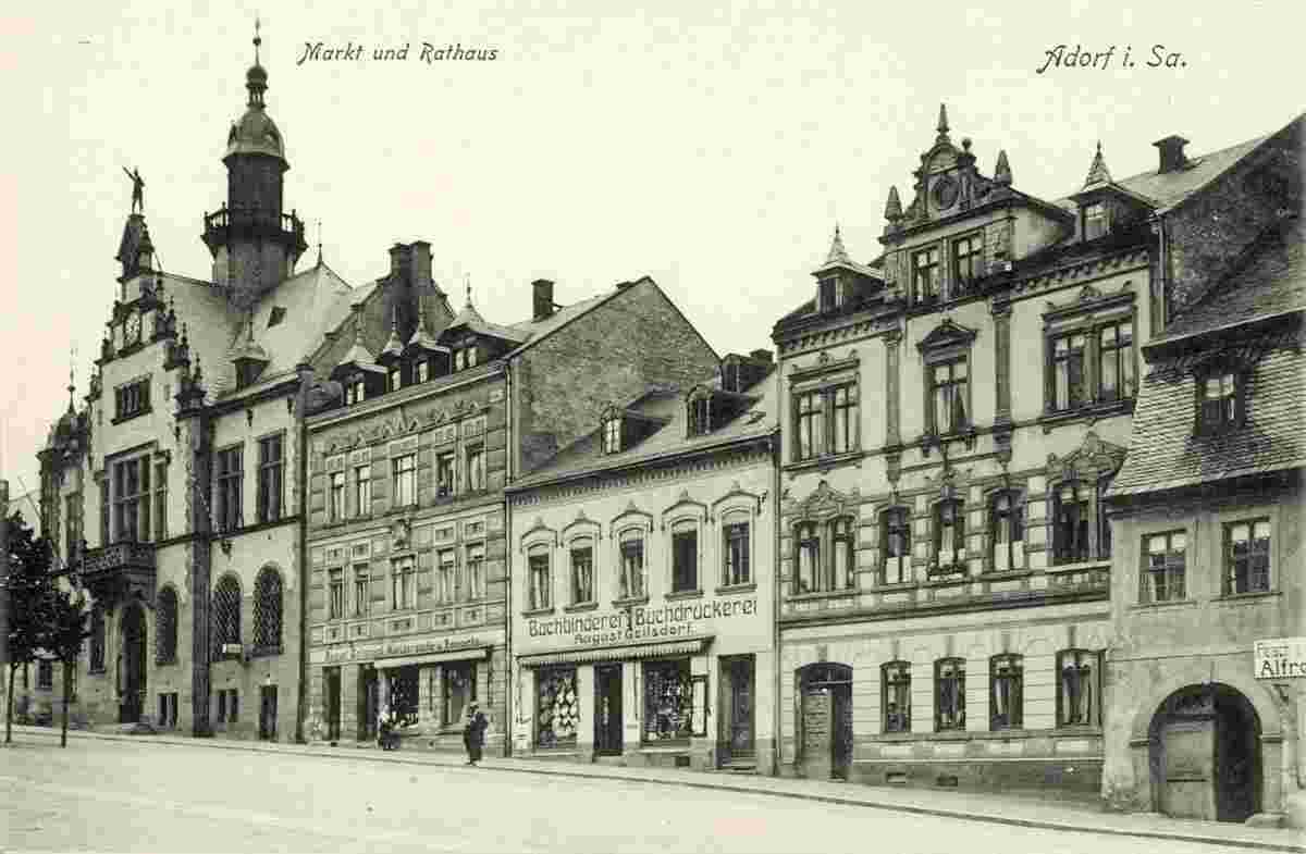 Adorf. Markt und Rathaus