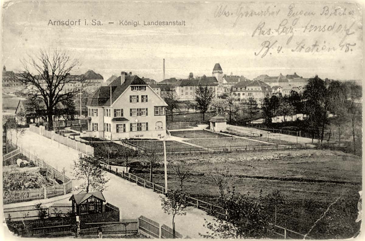 Arnsdorf. Panorama von Dorf, weit - Königliche Landesanstalt