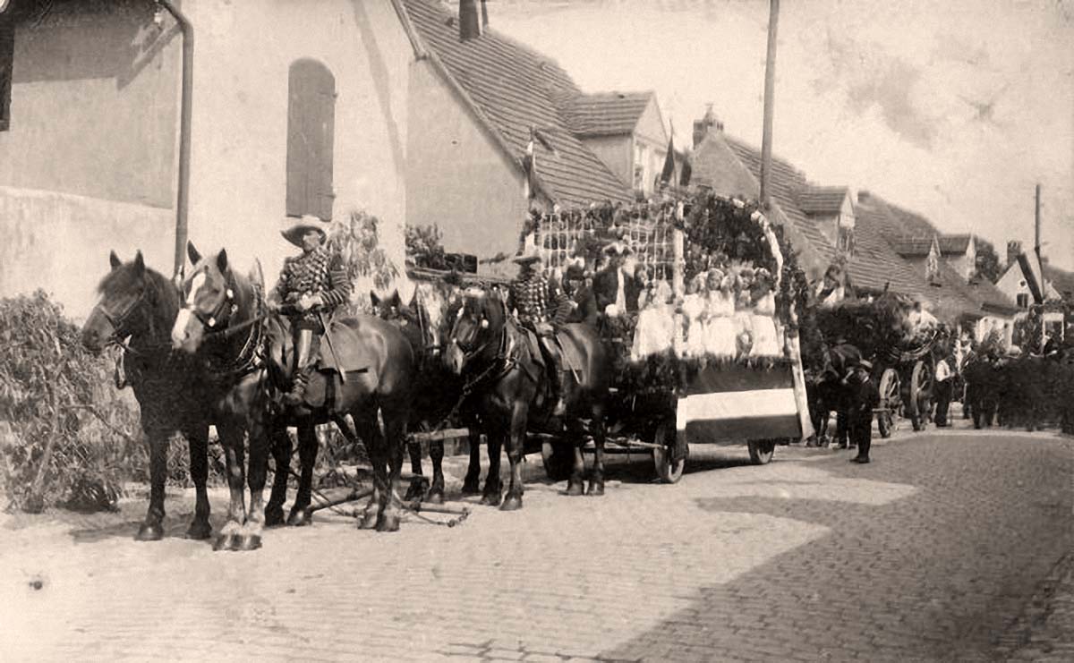 Alsleben (Saale). Historischer Festumzug in Alsleben 1913