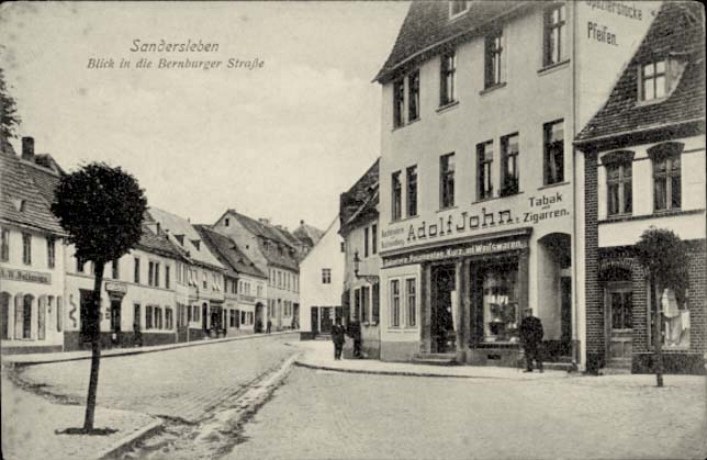 Arnstein. Bernburger Straße, Geschäfte
